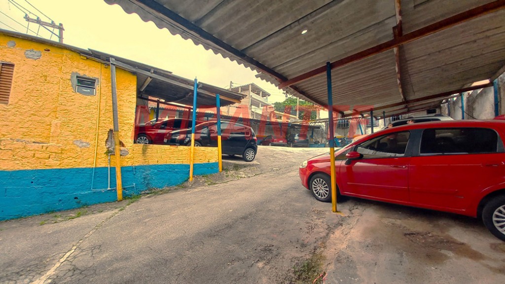 Terreno de 605m² em Casa Verde Alta