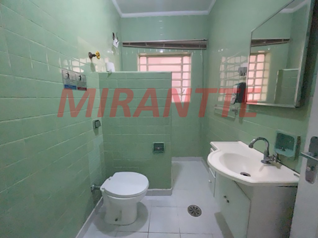 Comercial de 110m² com 3 quartos em Água Fria