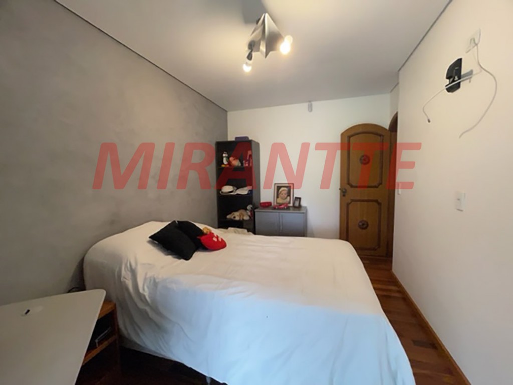 Sobrado de 422m² com 3 quartos em Tremembe