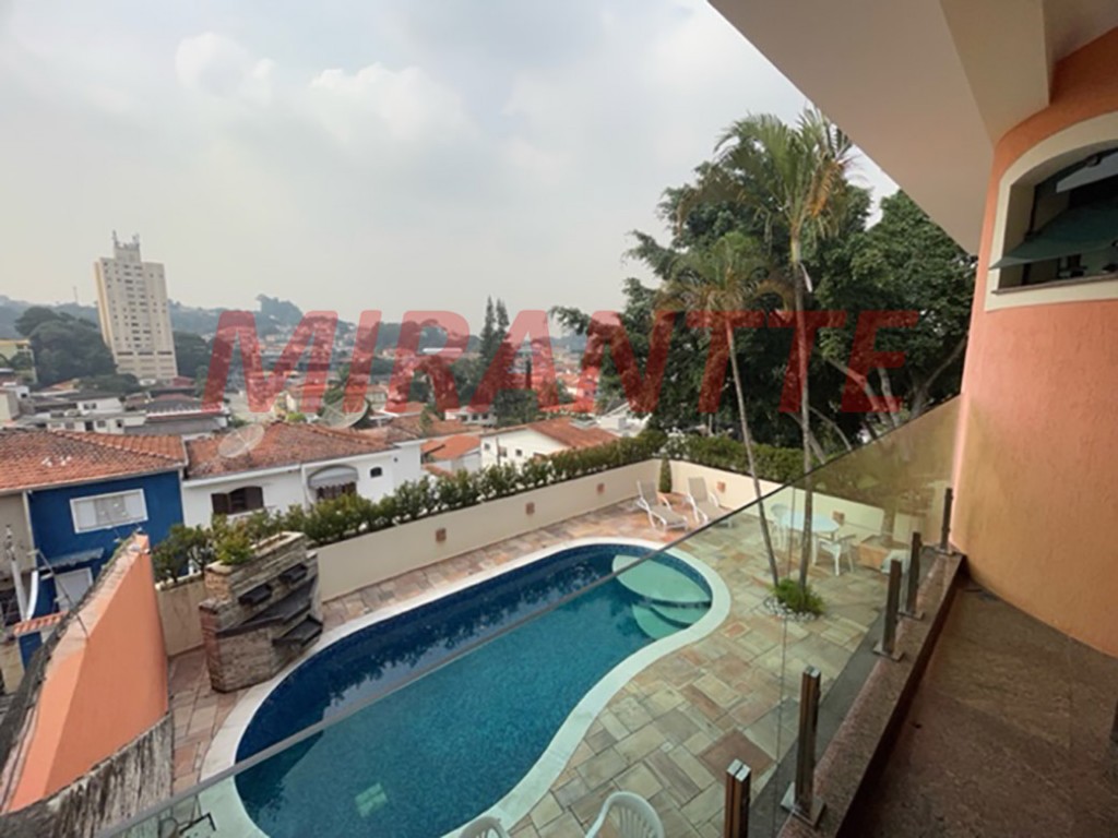 Sobrado de 422m² com 3 quartos em Tremembe
