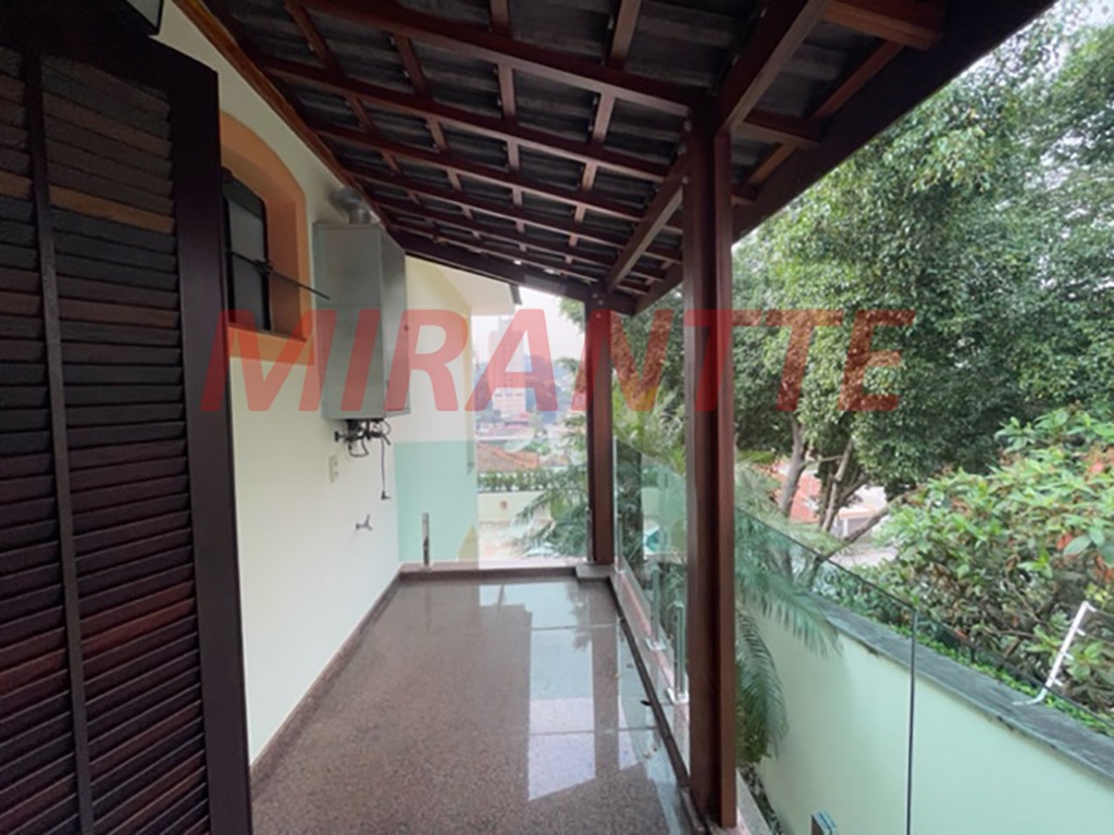 Sobrado de 422m² com 3 quartos em Tremembe