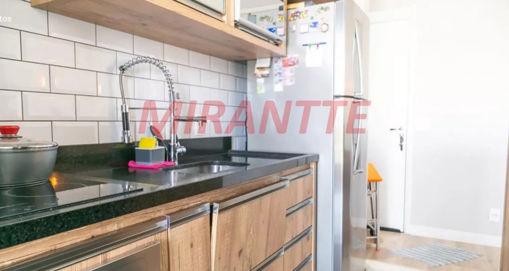 Apartamento de 60m² com 2 quartos em Vila Endres