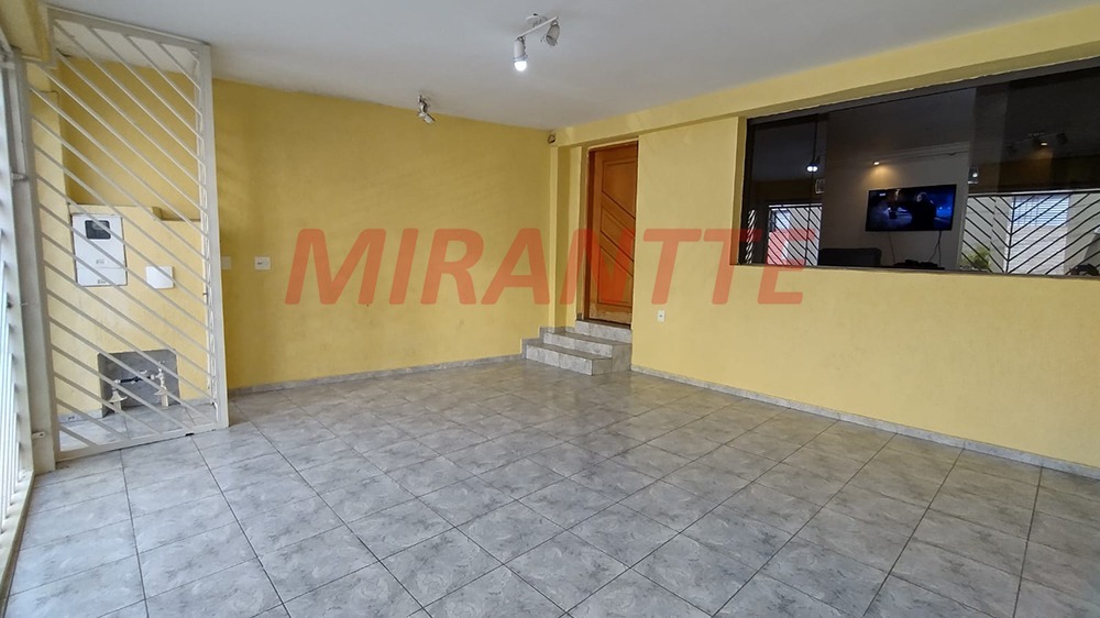 Sobrado de 156m² com 3 quartos em Vila Palmeira