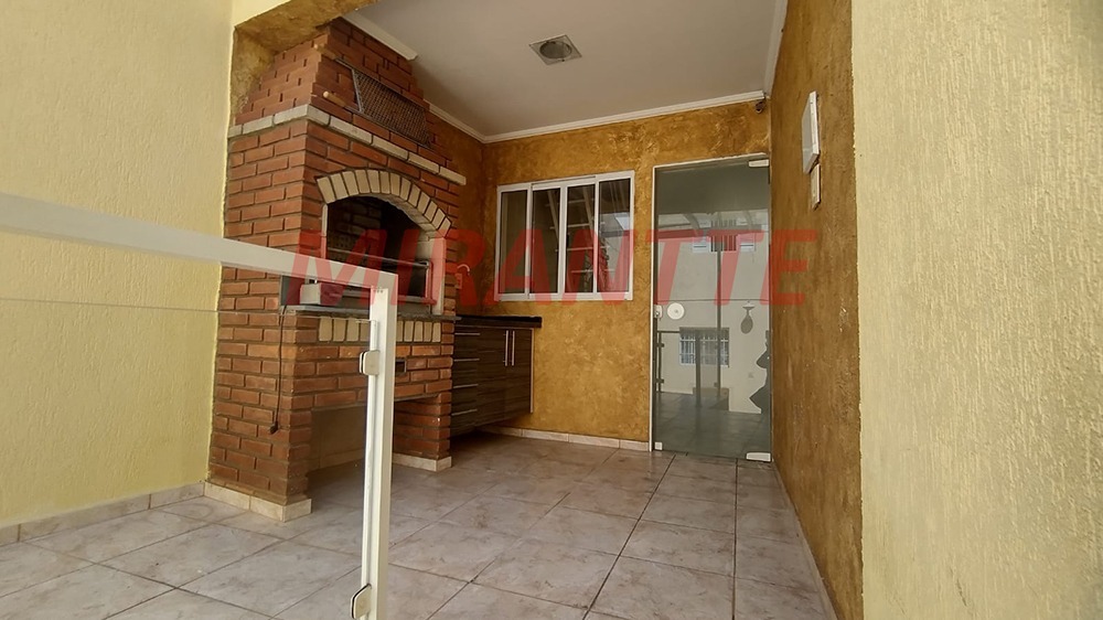 Sobrado de 156m² com 3 quartos em Vila Palmeira