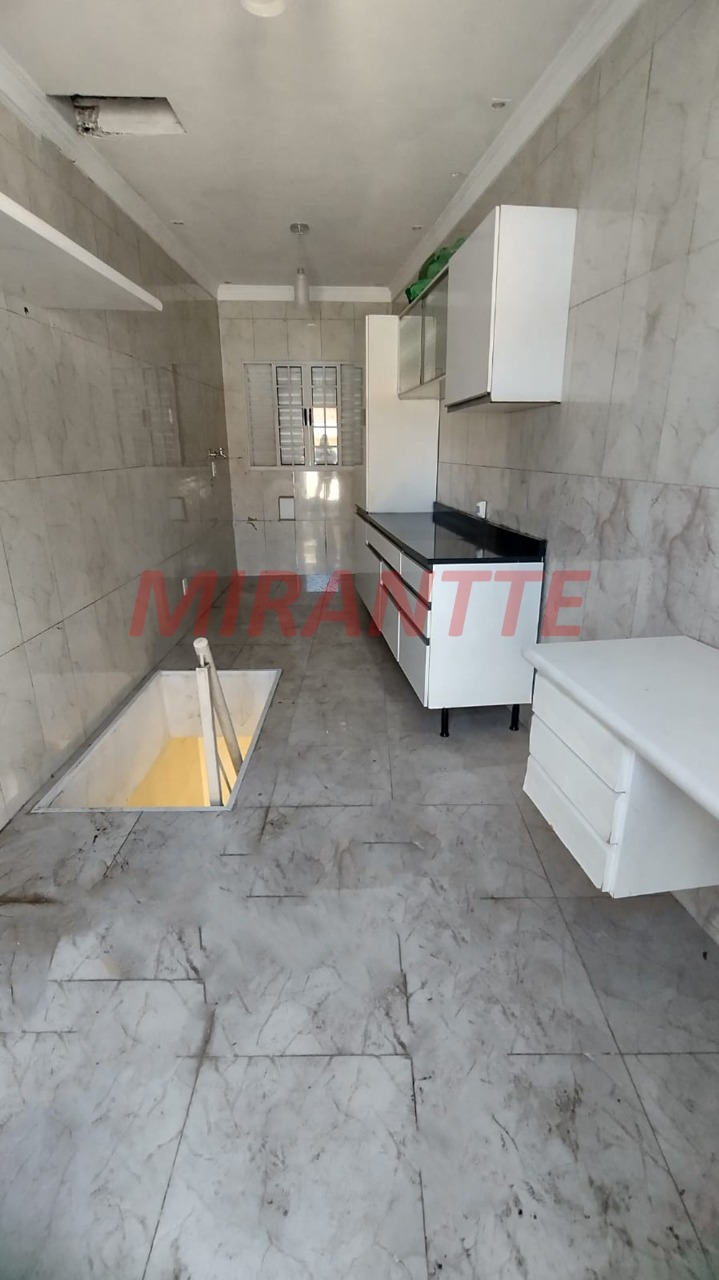 Sobrado de 156m² com 3 quartos em Vila Palmeira
