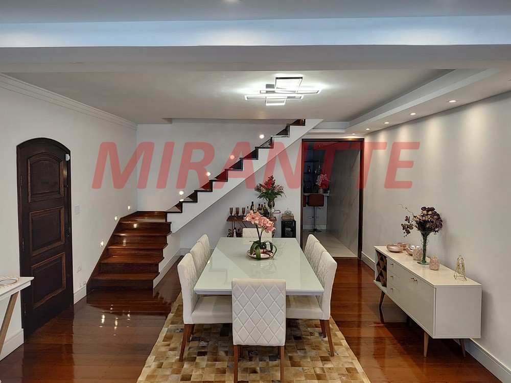 Sobrado de 237m² com 3 quartos em Tucuruvi