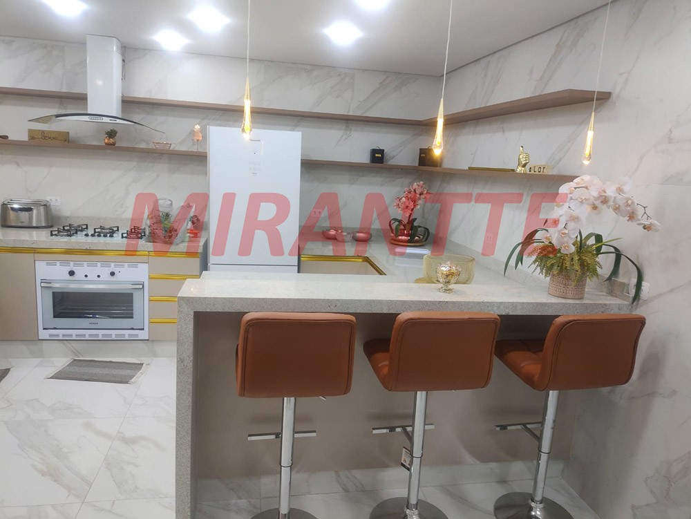 Sobrado de 237m² com 3 quartos em Tucuruvi