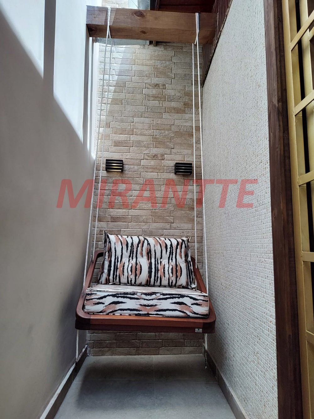 Sobrado de 237m² com 3 quartos em Tucuruvi