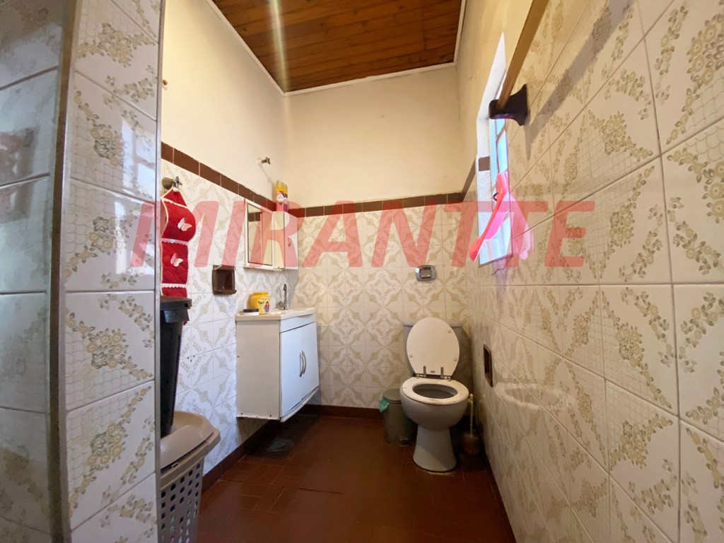 Casa terrea de 156m² com 4 quartos em Vila Nova Galvão