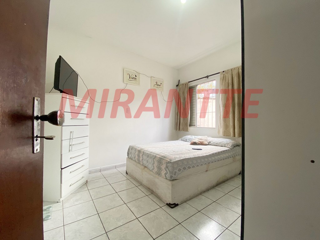 Casa terrea de 156m² com 4 quartos em Vila Nova Galvão