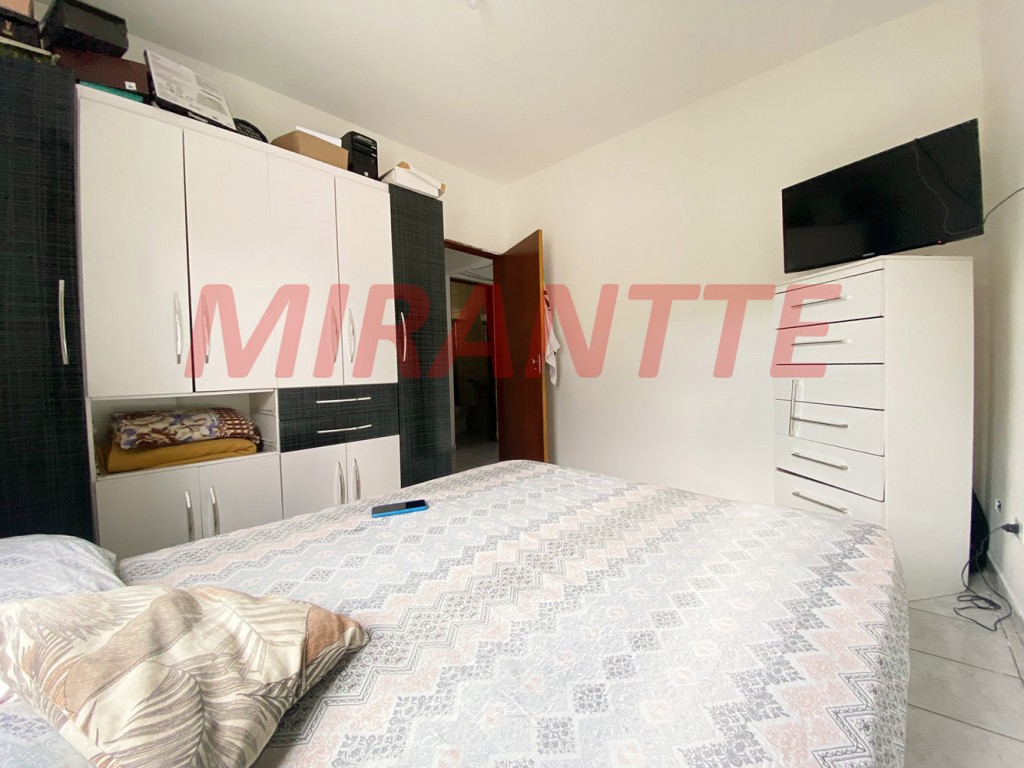 Casa terrea de 156m² com 4 quartos em Vila Nova Galvão