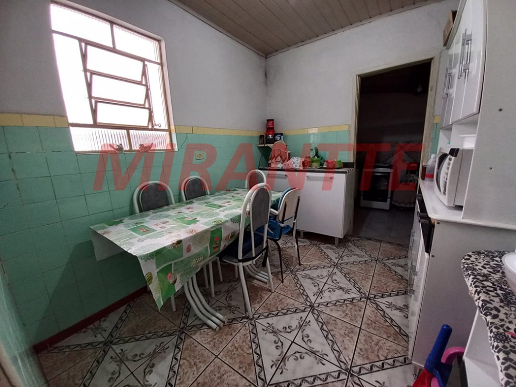 Casa terrea de 170m² com 4 quartos em Parque Peruche