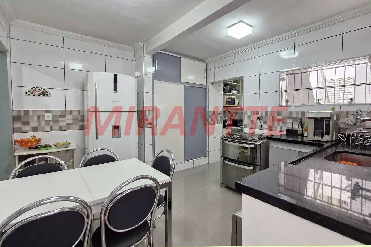 Sobrado de 140m² com 3 quartos em Vila Maria