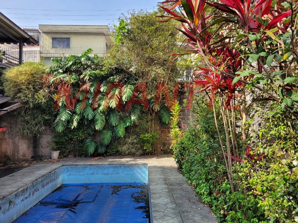 Sobrado de 228m² com 3 quartos em Jaraguá