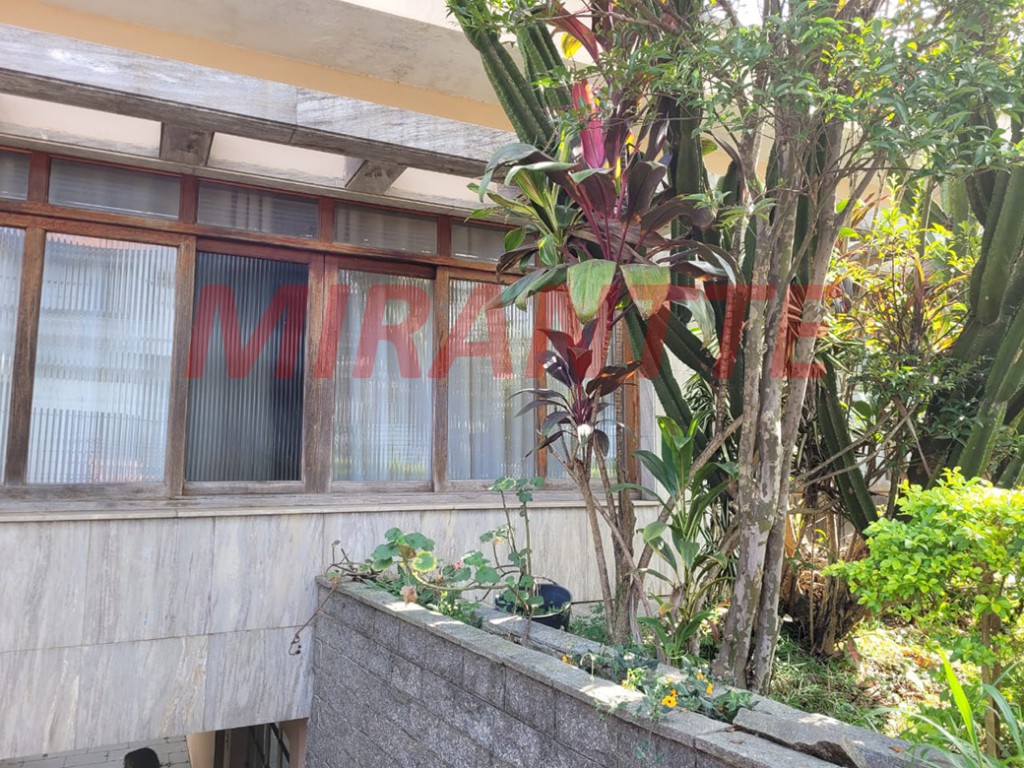 Sobrado de 228m² com 3 quartos em Jaraguá