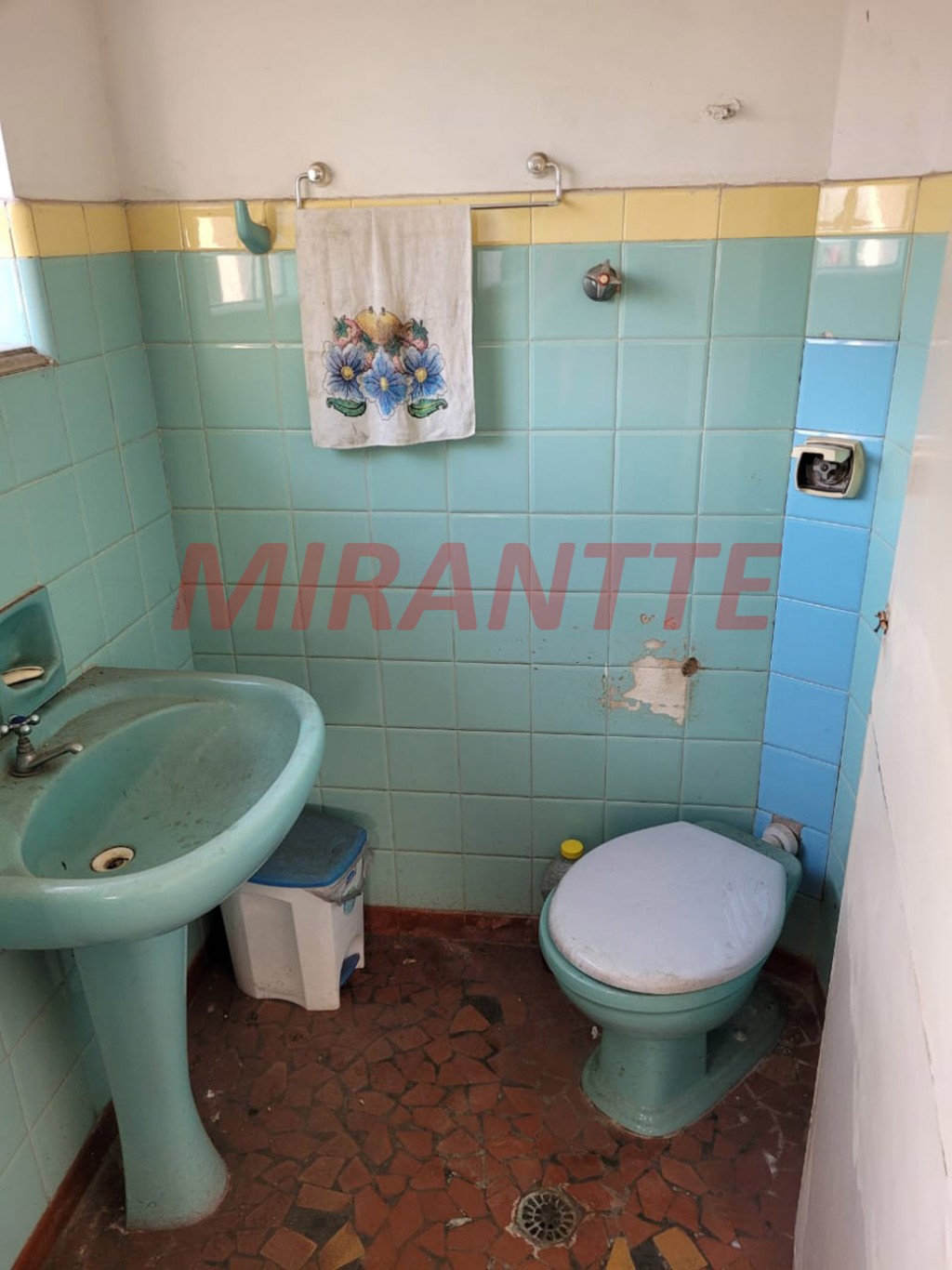 Sobrado de 228m² com 3 quartos em Jaraguá