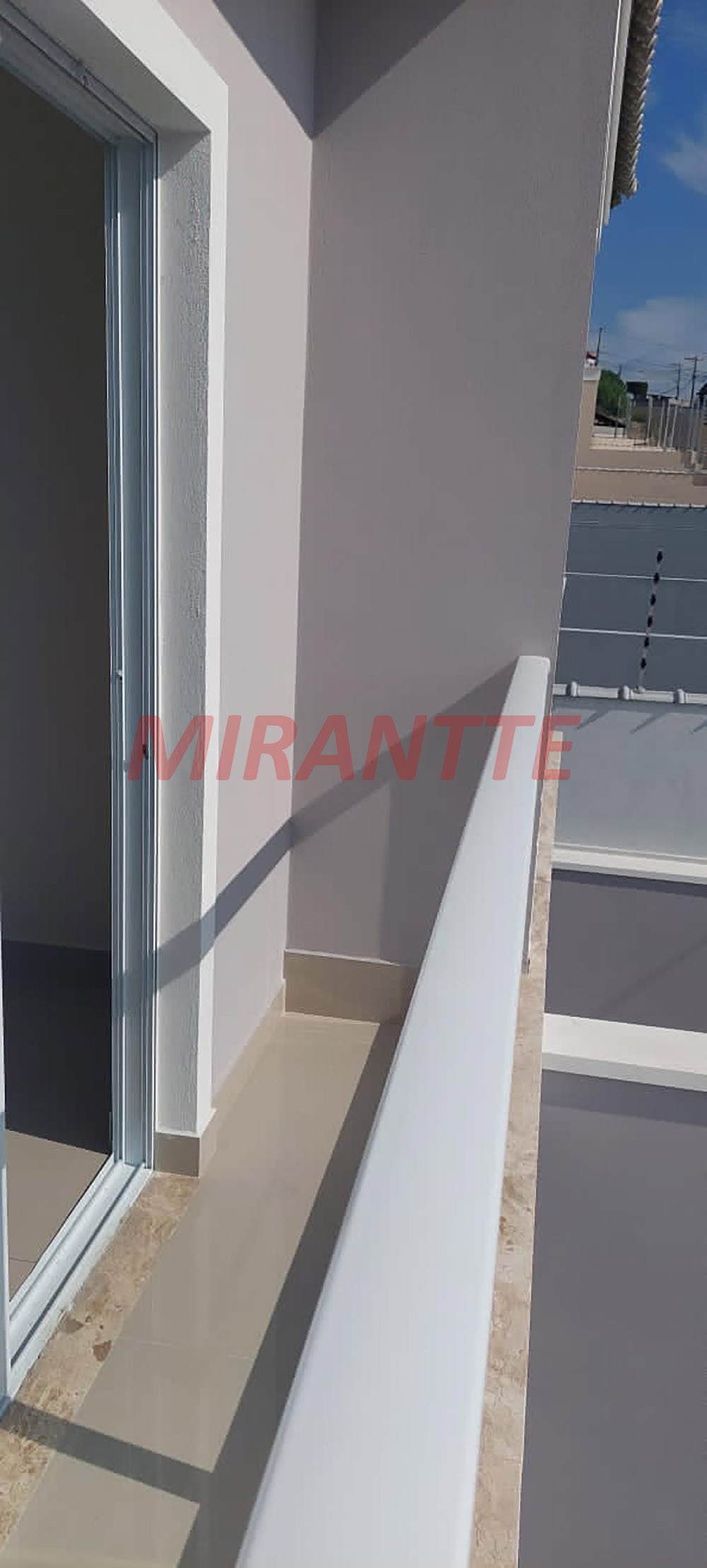 Sobrado de 99m² com 3 quartos em  Bairro Residencial. Scaffibi II
