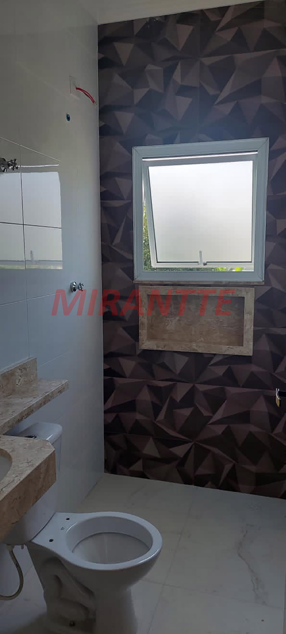 Sobrado de 99m² com 3 quartos em  Bairro Residencial. Scaffibi II
