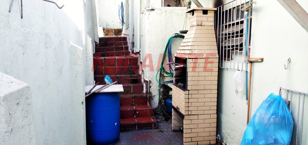 Sobrado de 162m² com 3 quartos em Santa Teresinha