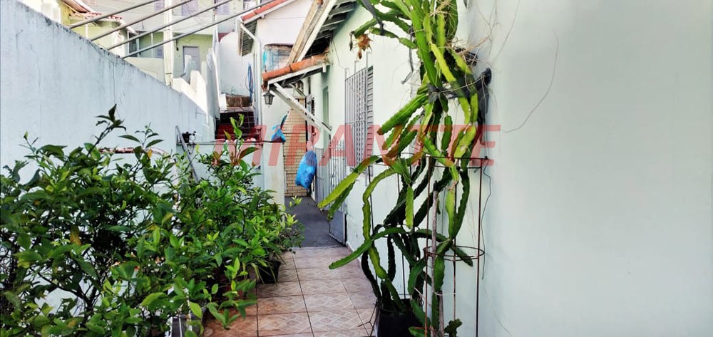 Sobrado de 162m² com 3 quartos em Santa Teresinha