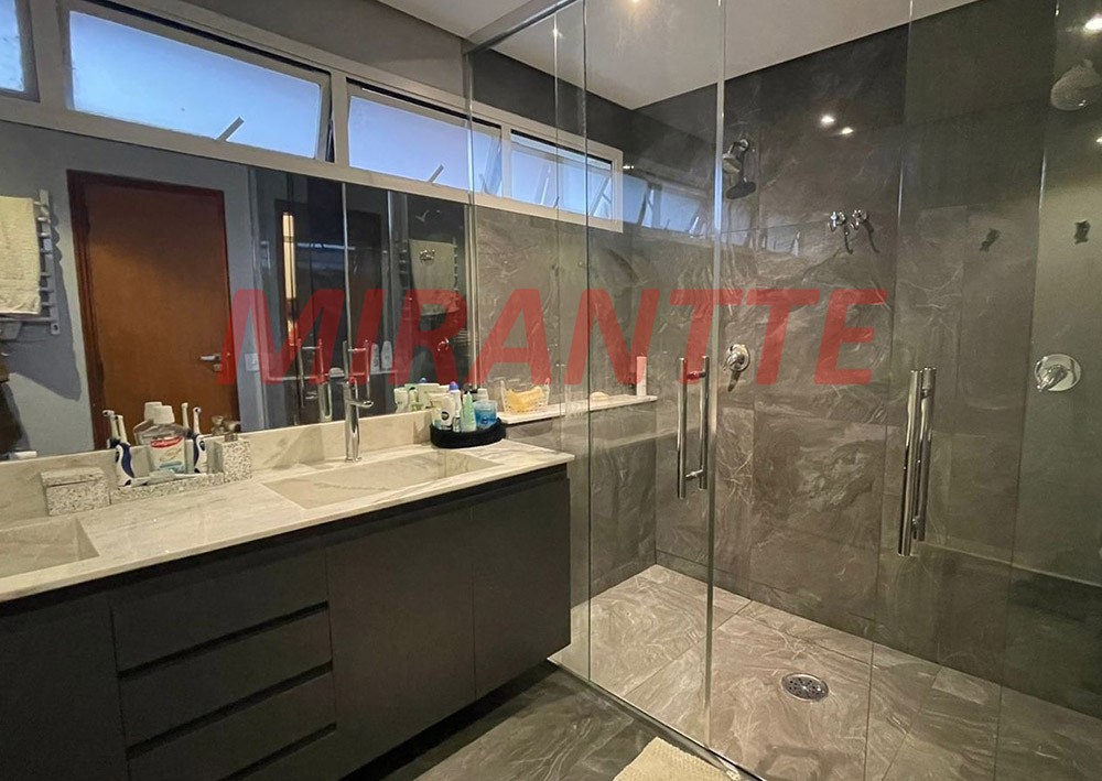Apartamento de 300m² com 4 quartos em Vila Suzana