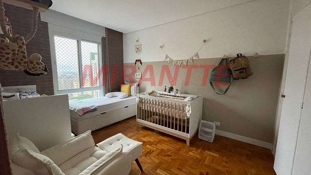 Apartamento de 300m² com 4 quartos em Vila Suzana