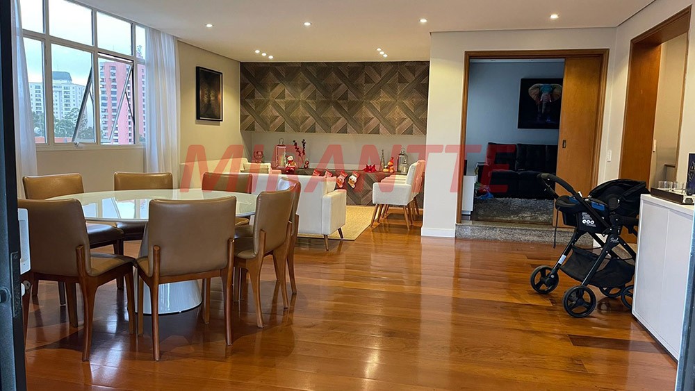 Apartamento de 300m² com 4 quartos em Vila Suzana