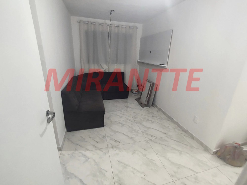 Apartamento de 42m² com 2 quartos em Jardim Do Lago