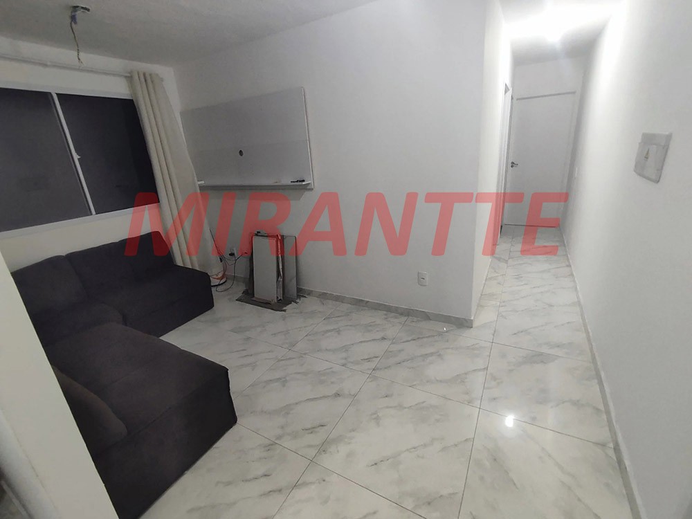 Apartamento de 42m² com 2 quartos em Jardim Do Lago