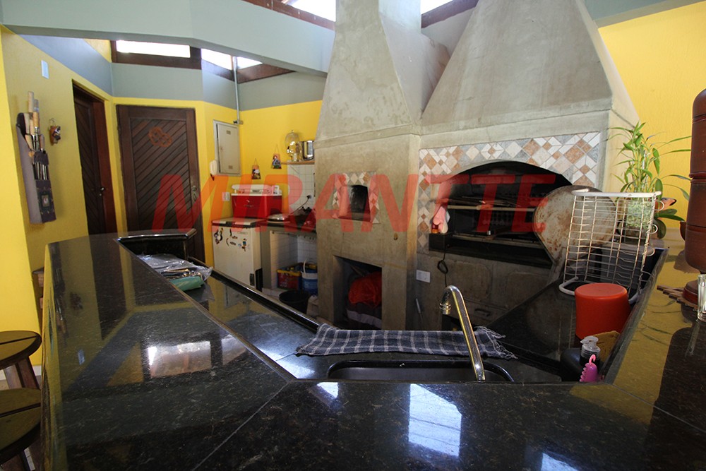 Casa terrea de 680m² com 4 quartos em Vila Harmonia