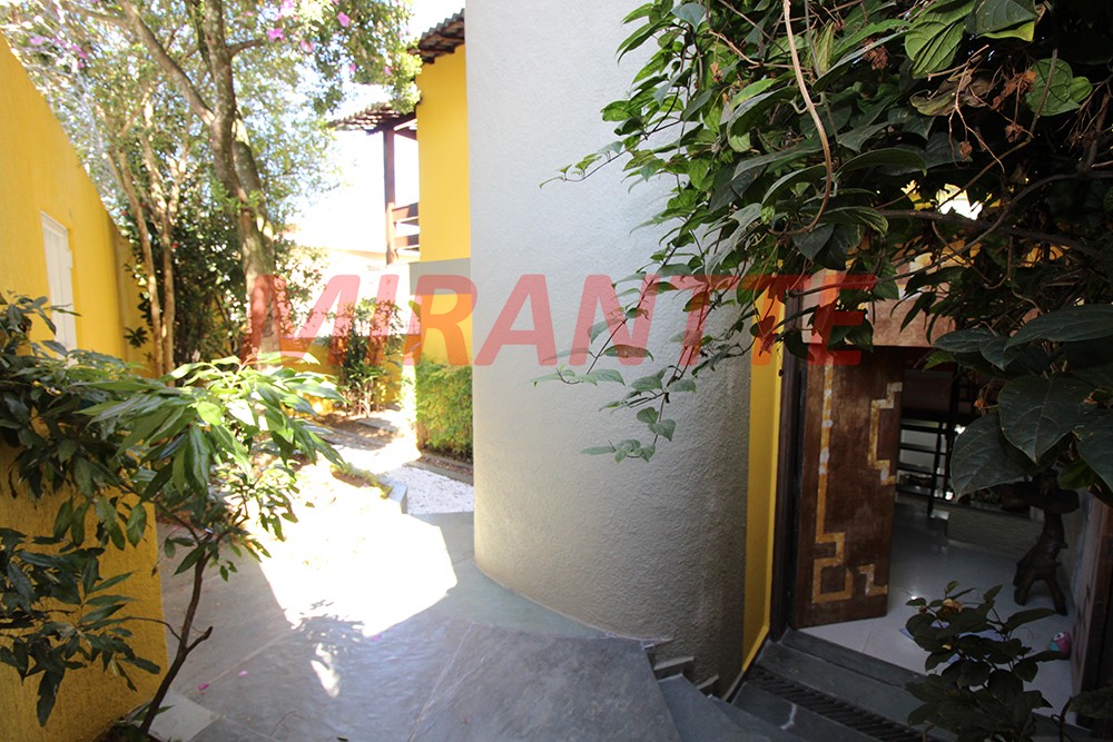 Casa terrea de 680m² com 4 quartos em Vila Harmonia