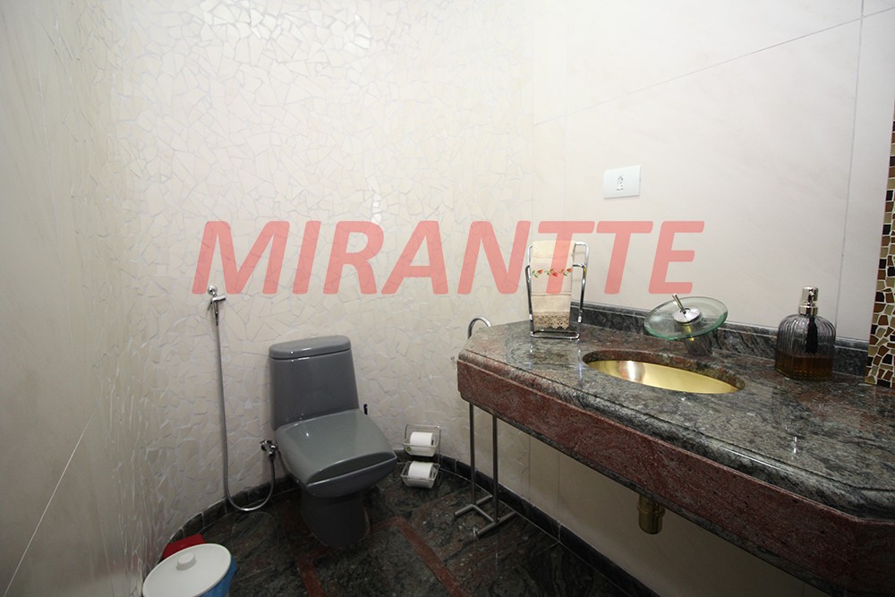 Casa terrea de 680m² com 4 quartos em Vila Harmonia
