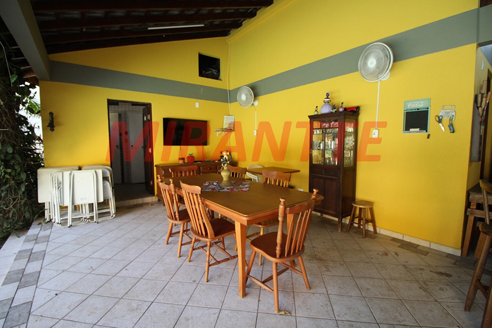 Casa terrea de 680m² com 4 quartos em Vila Harmonia