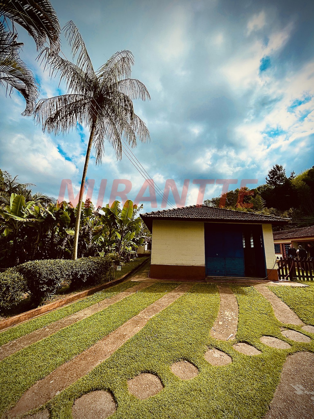 ChÁcara de 500m² com 2 quartos em PQ. VOTORANTIM