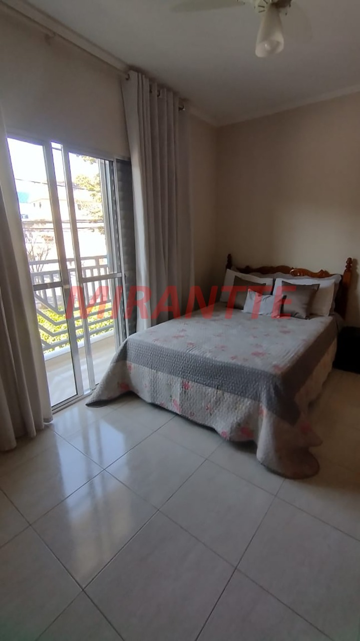 Sobrado de 250m² com 3 quartos em Vila Dionisia