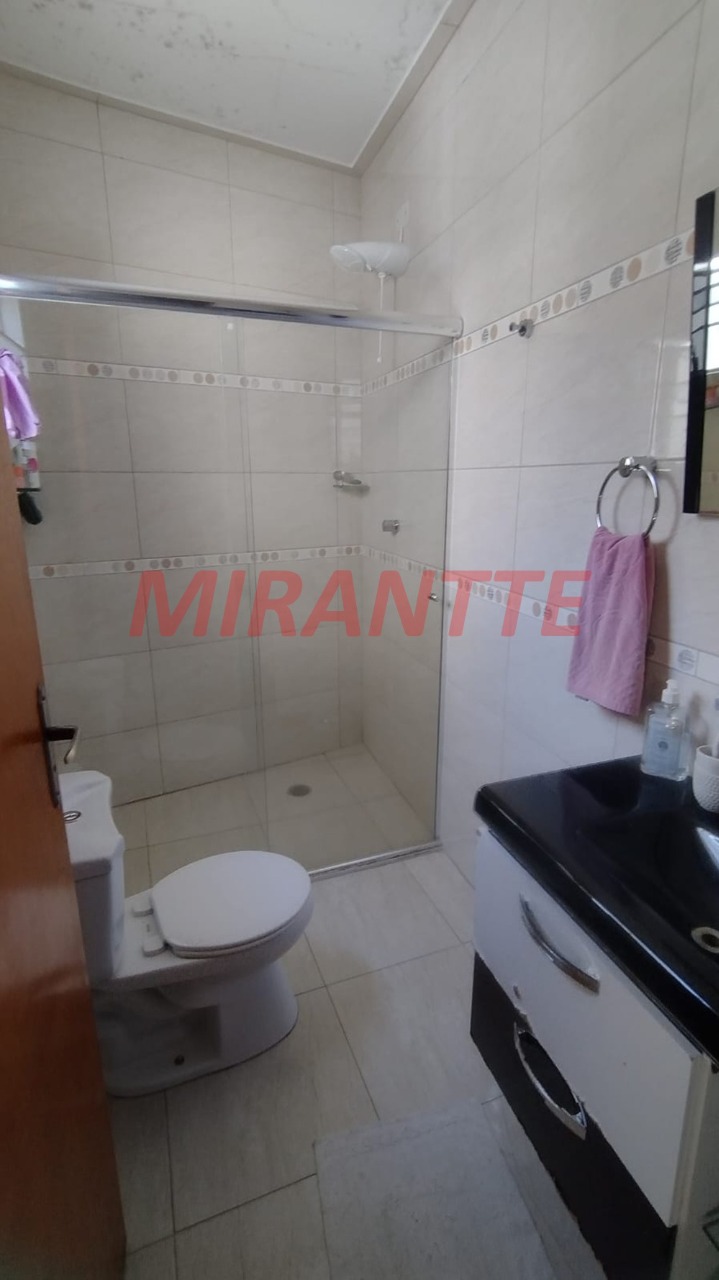 Sobrado de 250m² com 3 quartos em Vila Dionisia