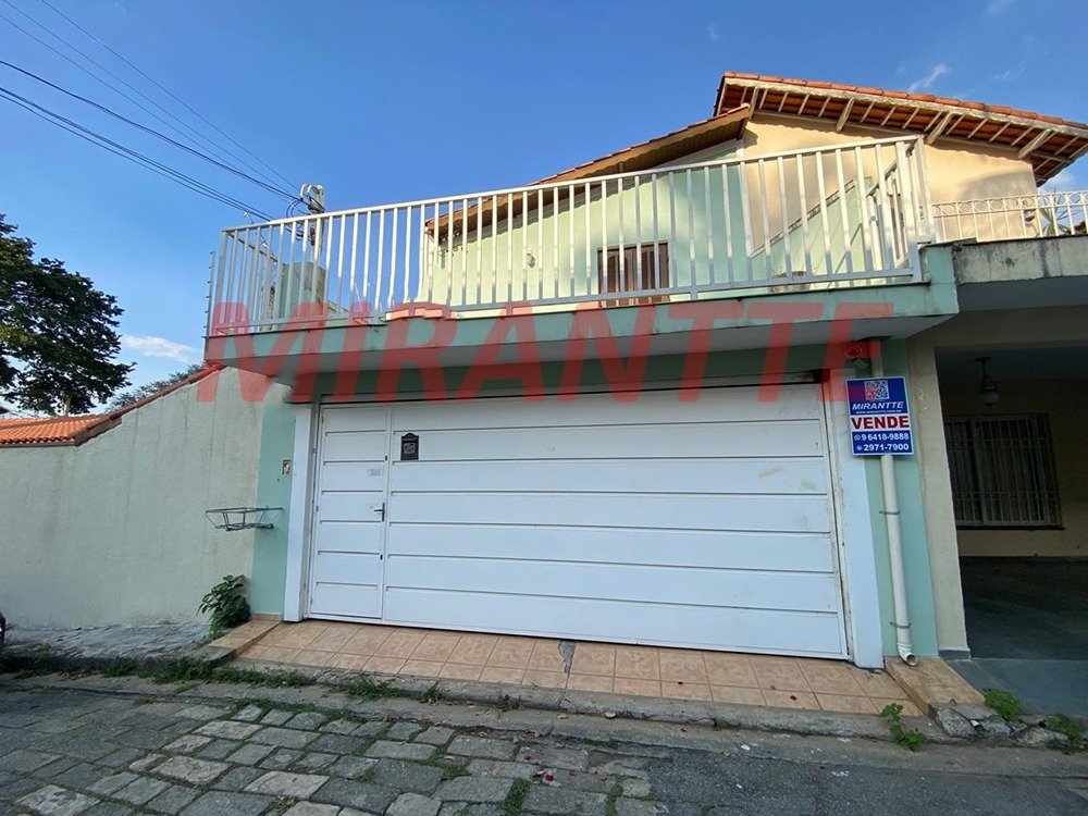 Sobrado de 250m² com 3 quartos em Jardim Bibi