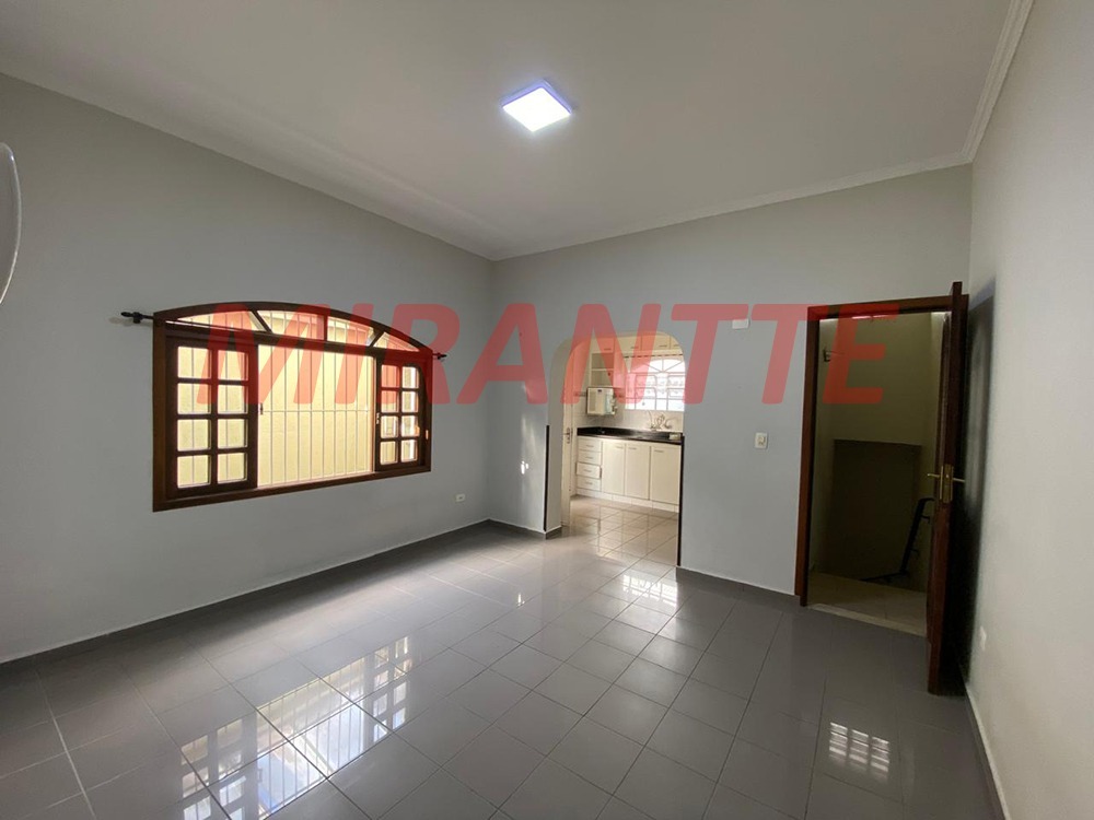 Sobrado de 250m² com 3 quartos em Jardim Bibi