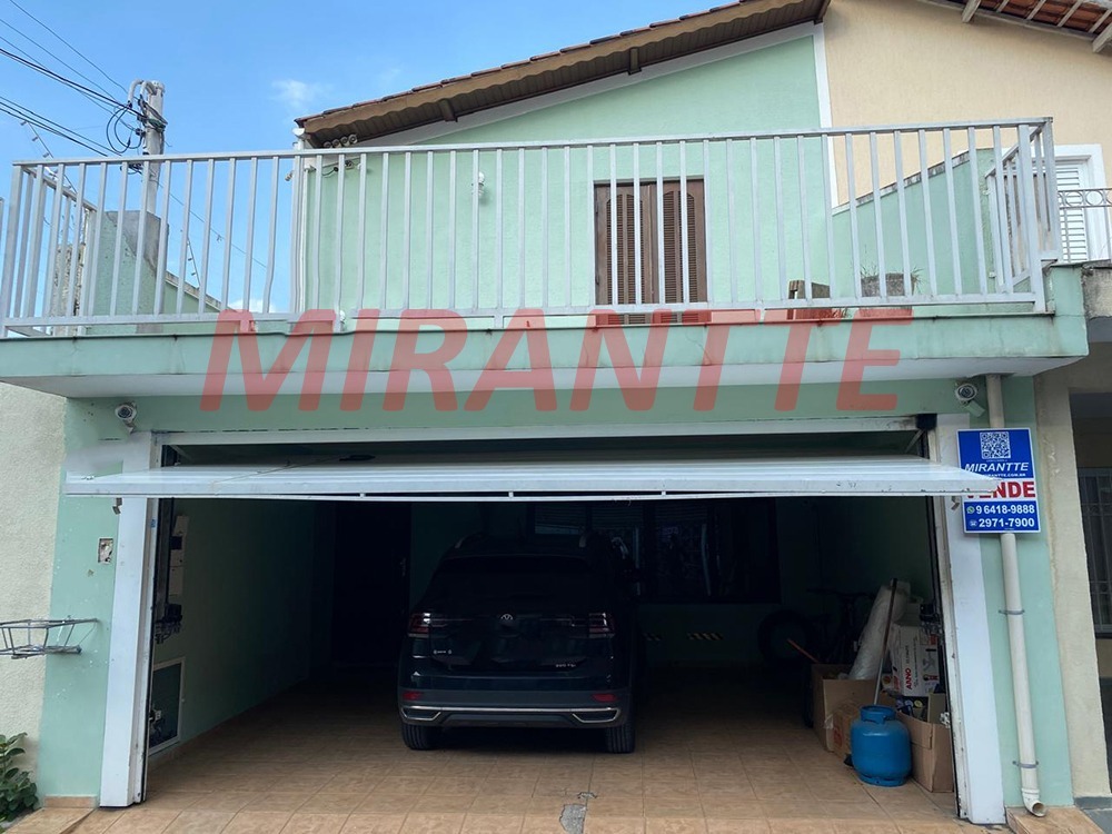 Sobrado de 250m² com 3 quartos em Jardim Bibi