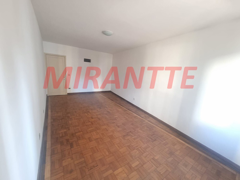 Apartamento de 1270m² com 28 quartos em Santana