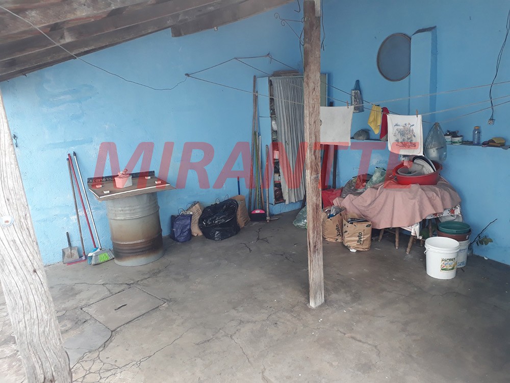 Sobrado de 200m² com 3 quartos em Vila Das Merces