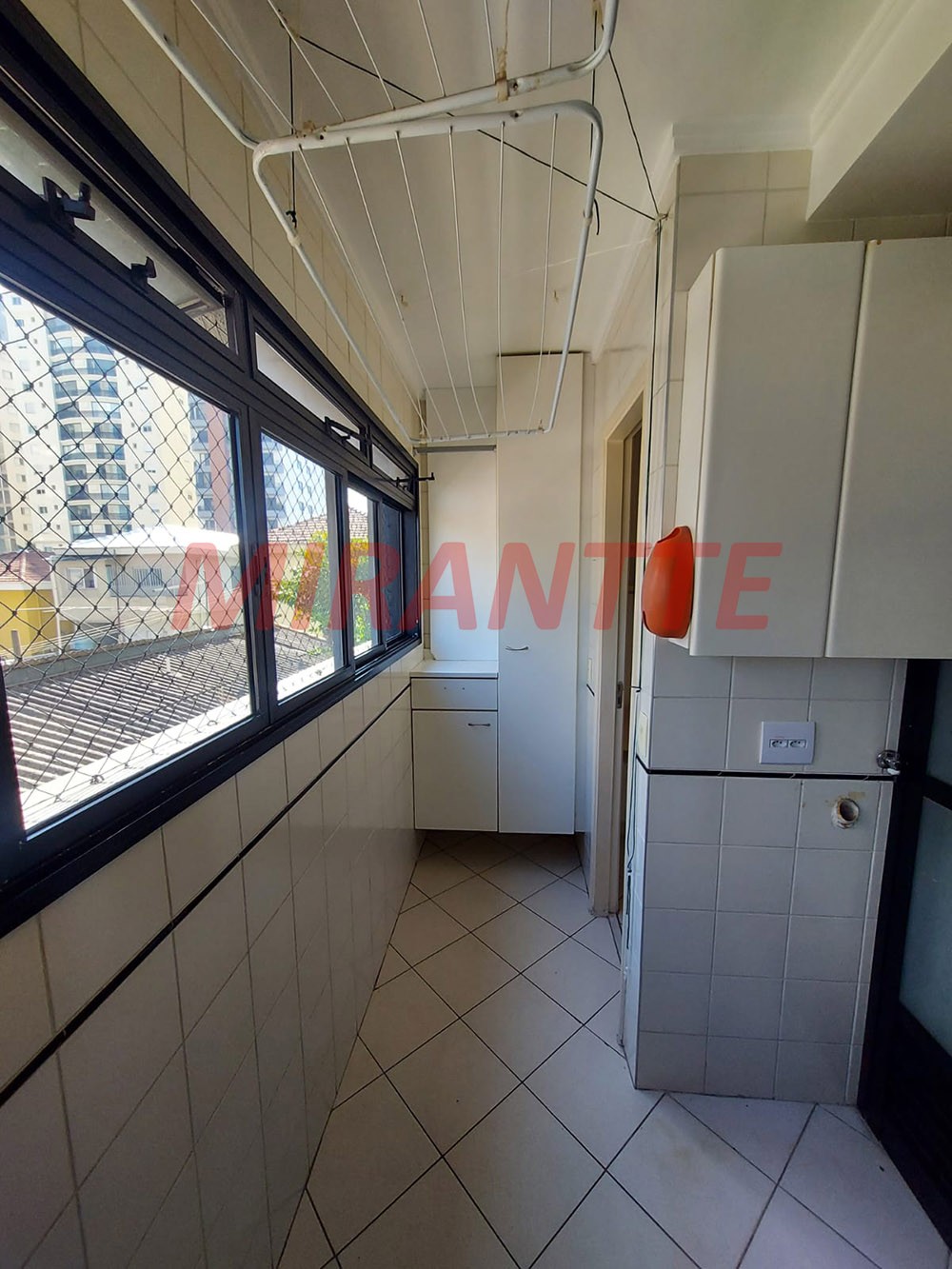Apartamento de 92m² com 3 quartos em Santa Terezinha