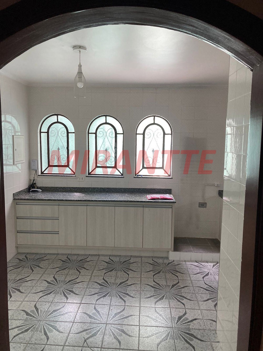 Sobrado de 216m² com 3 quartos em Imirim