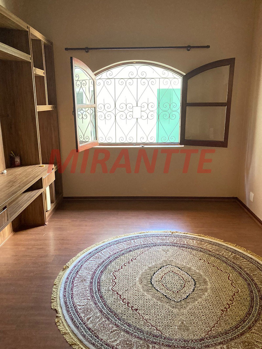Sobrado de 216m² com 3 quartos em Imirim