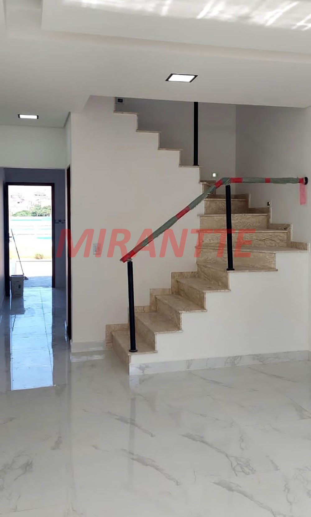 Sobrado de 99m² com 2 quartos em  Bairro Residencial. Scaffibi II