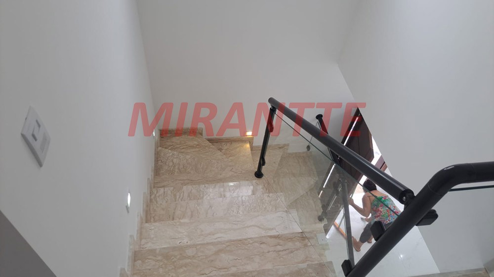 Sobrado de 99m² com 2 quartos em  Bairro Residencial. Scaffibi II
