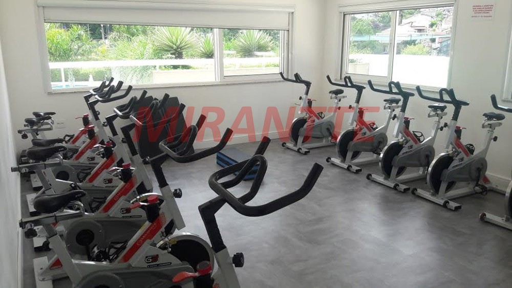 Sobrado de 335m² com 4 quartos em Jardim Fazenda Rincão