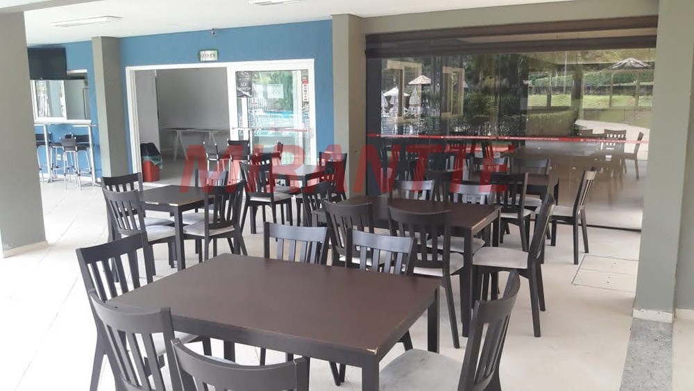 Sobrado de 335m² com 4 quartos em Jardim Fazenda Rincão