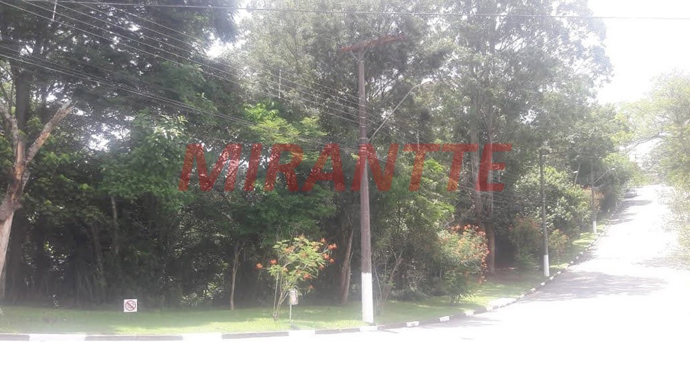 Sobrado de 335m² com 4 quartos em Jardim Fazenda Rincão