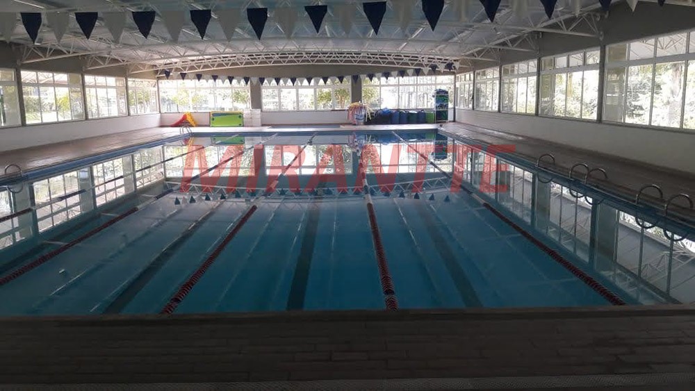 Sobrado de 335m² com 4 quartos em Jardim Fazenda Rincão